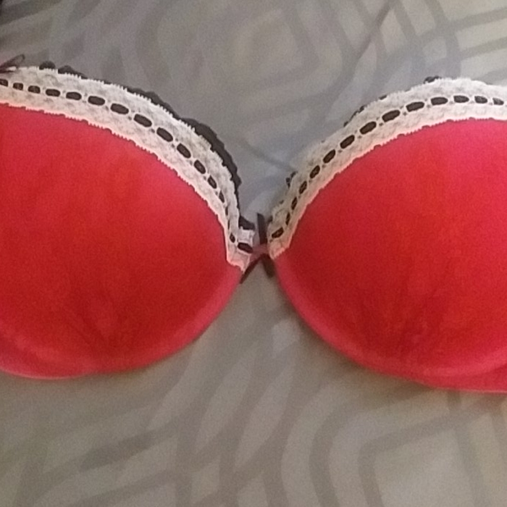Sexy LITTLE things by Victoria secret